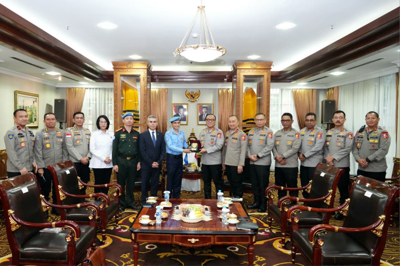Polri Perkuat Komitmen Keselamatan Penjaga Perdamaian Dunia, Tegaskan Kerja Sama Berkelanjutan dengan PBB