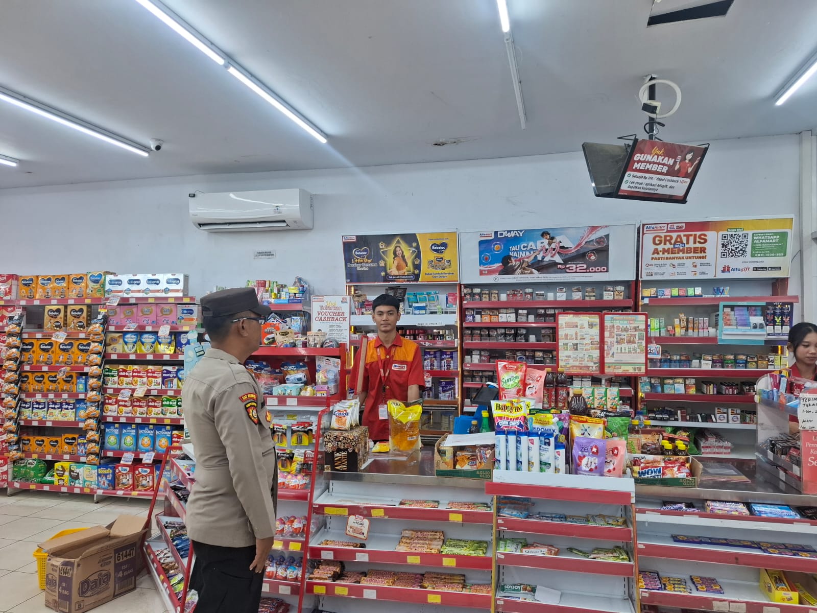 Patroli Rutin Polsek Sepauk Perkuat Harkamtibmas dan Ciptakan Rasa Aman bagi Masyarakat