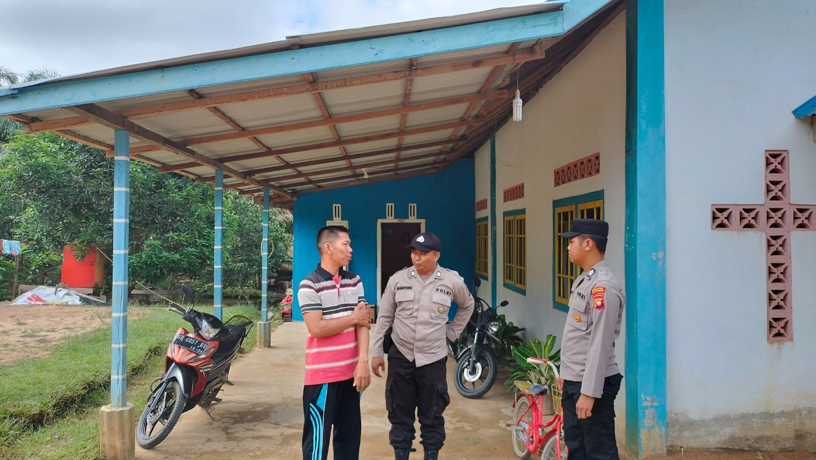 Personel Polsek Binjai Hulu Lakukan Patroli Jaga Kamtibmas