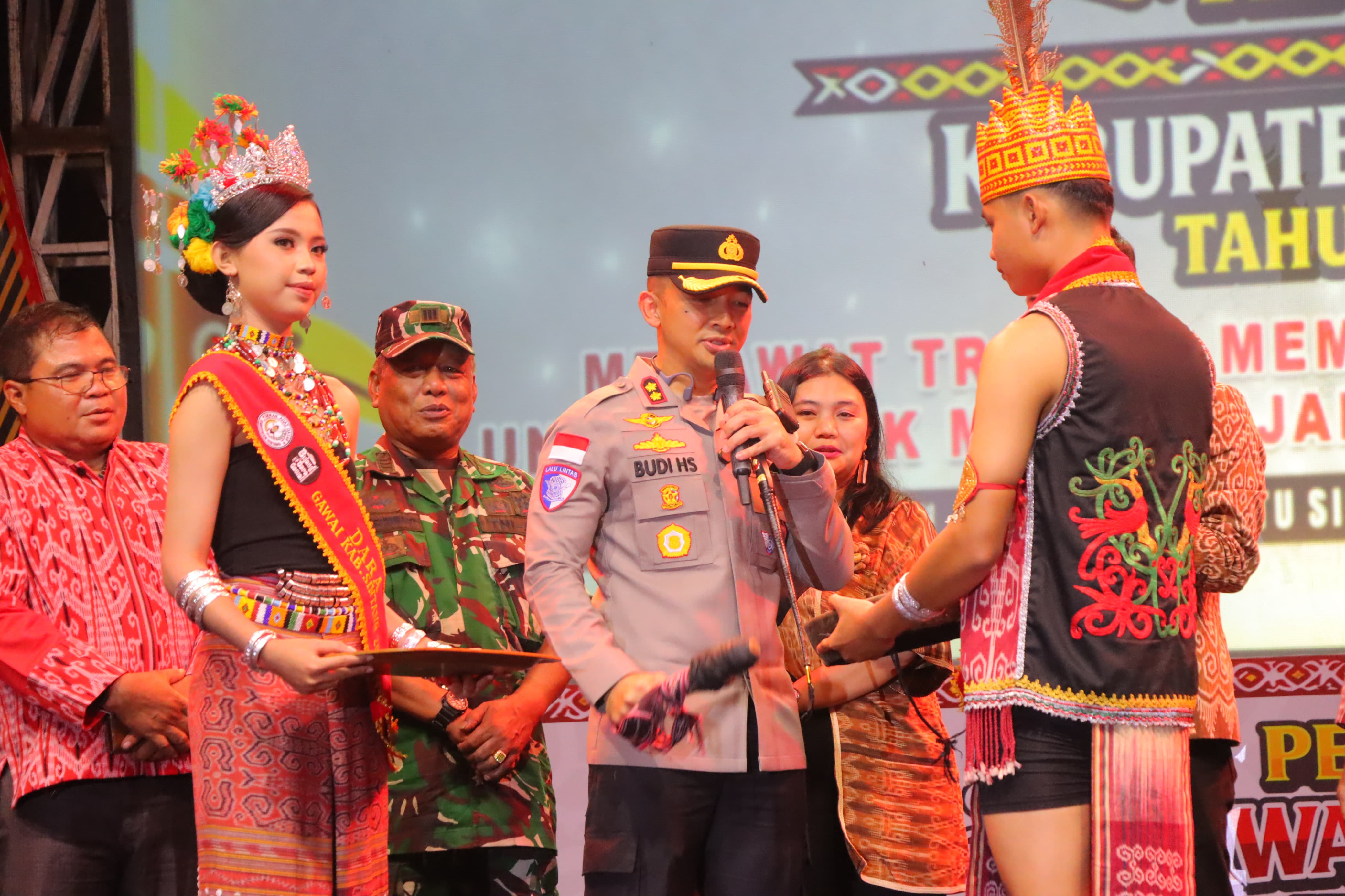 Pekan Gawai Dayak XIII Kabupaten Sintang Resmi Ditutup, Pengamanan Terpadu Polres Sintang Berjalan Sukses