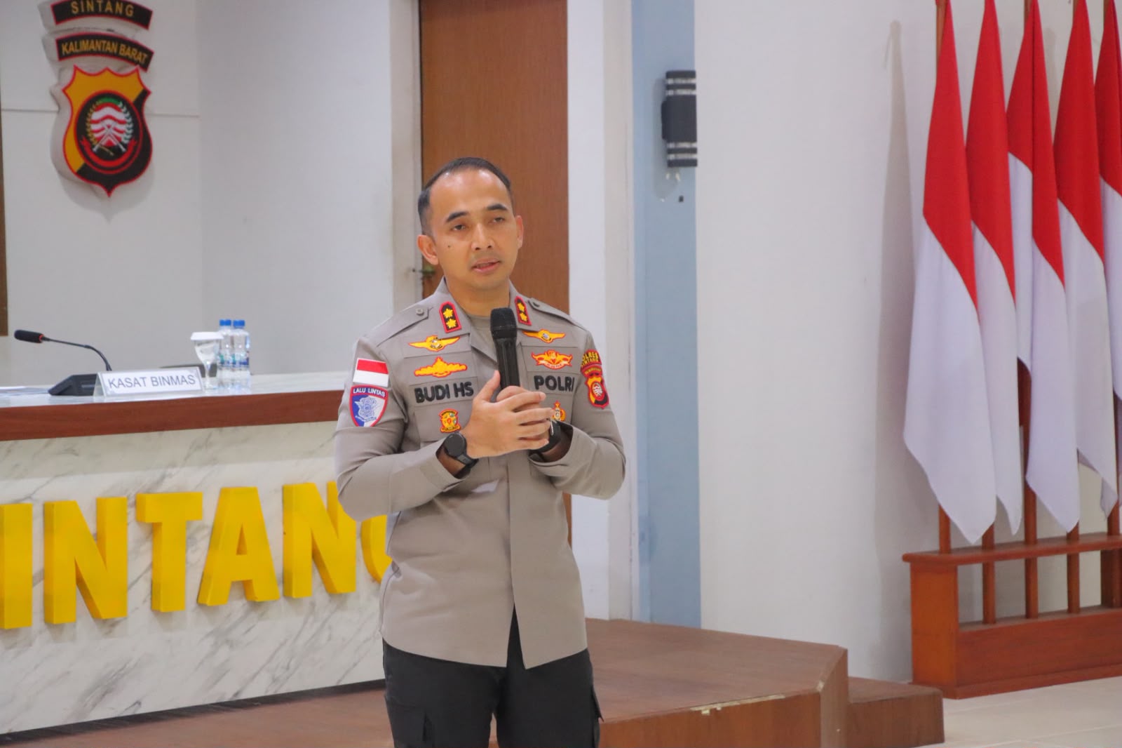 Kapolres Sintang Tekankan Optimalisasi Peran Bhabinkamtibmas Jaga Kamtibmas