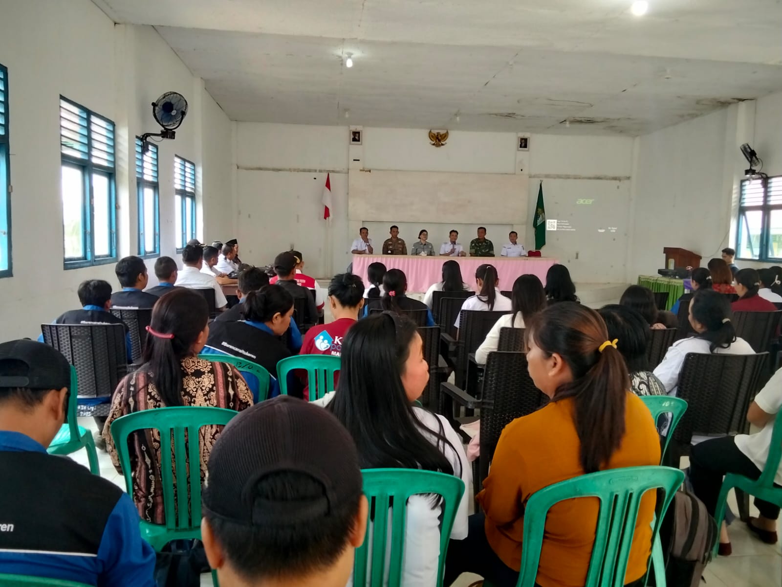 Polsek Ketungau Tengah Hadiri Rapat Koordinasi Tim GENTING, Perkuat Sinergi Percepatan Penurunan Stunting