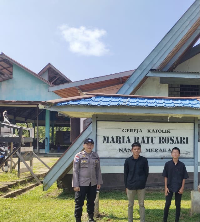 Polsek Ketungau Tengah Amankan Ibadah Minggu di Tiga Gereja, Situasi Kondusif