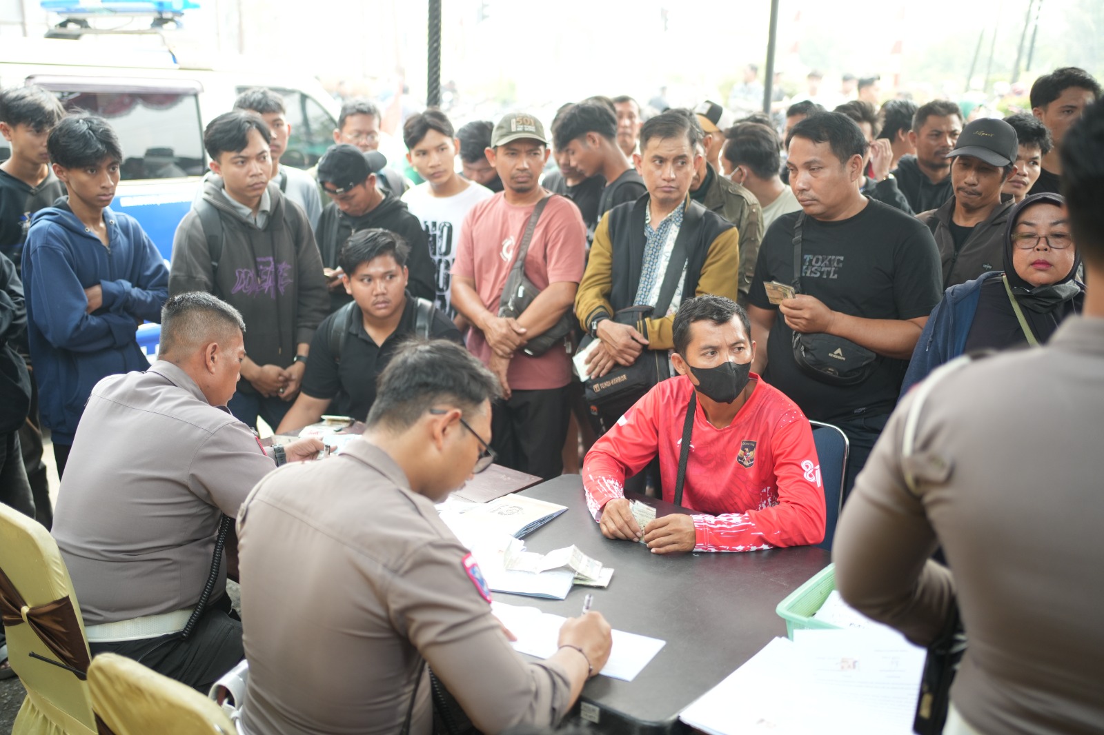235 Kendaraan Knalpot Brong Ditilang Polres Sintang