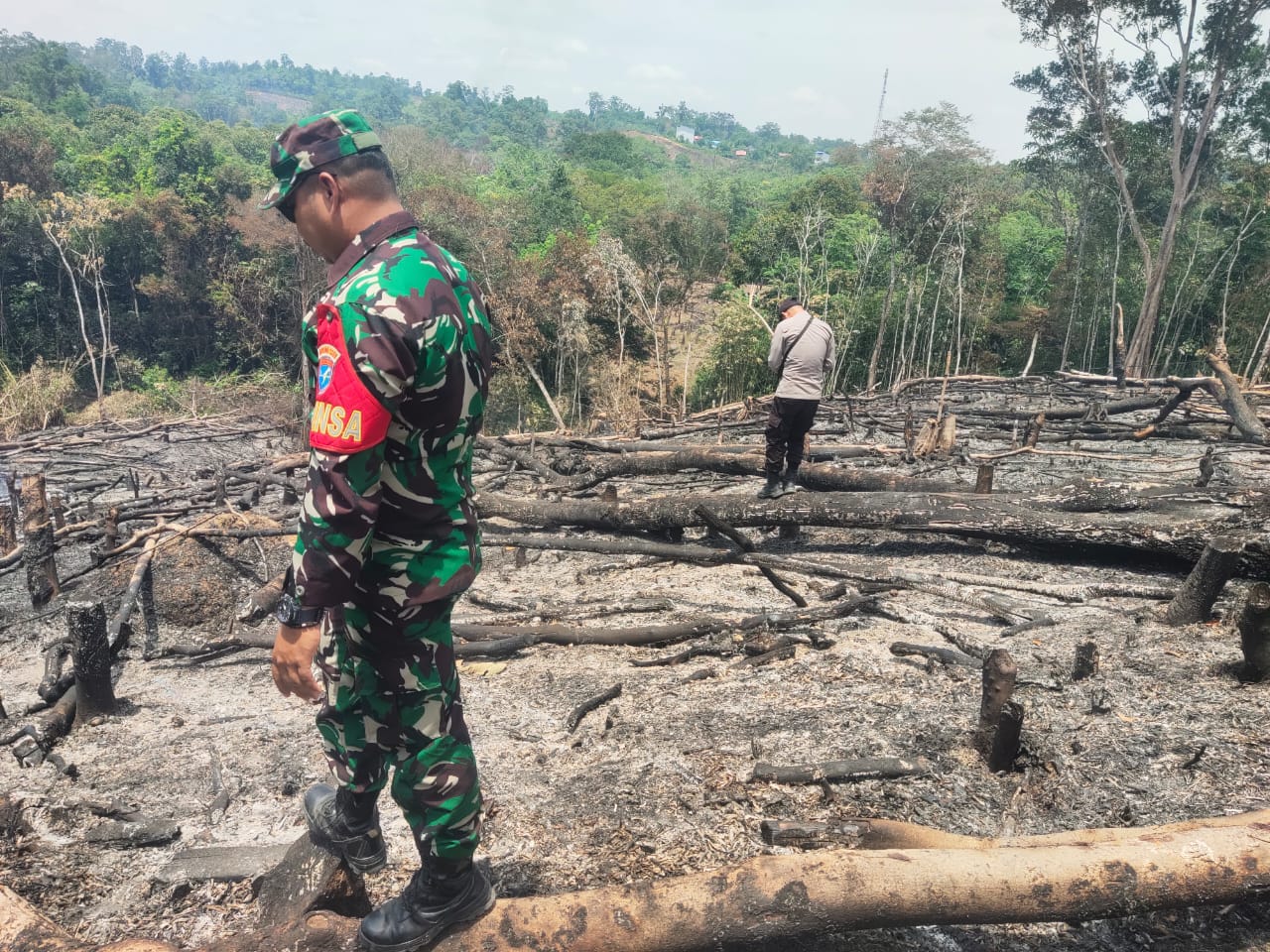 Polsek Kayan Hulu Cek Enam Titik Hotspot Karhutla, Pastikan Kondisi Lapangan dan Berikan Imbauan Pencegahan