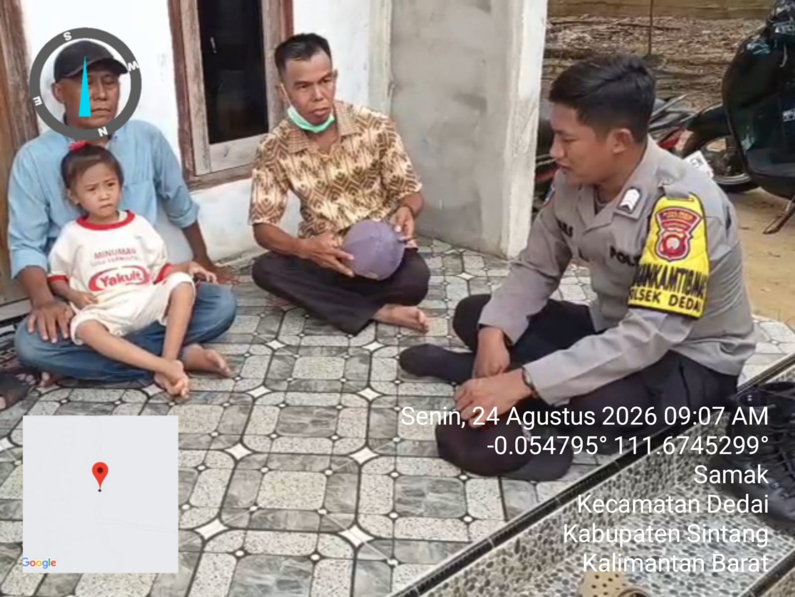 Cegah Karhutla, Bhabinkamtibmas Polres Sintang Serentak Sosialisasikan Larangan Pembukaan Lahan dengan Cara Membakar