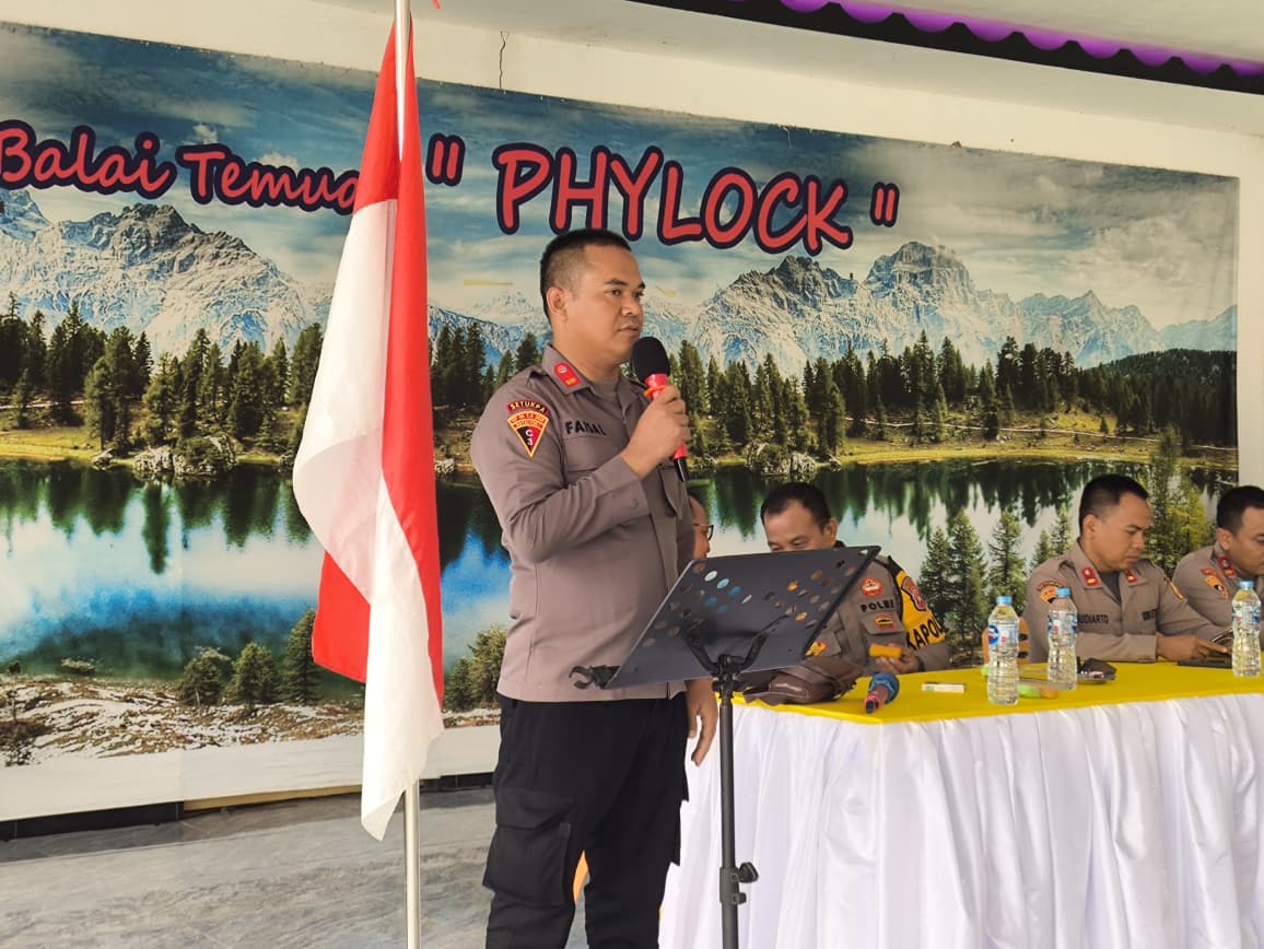 Cegah Karhutla, Tim Edukasi Polri Sosialisasikan Karhutla di Tempunak