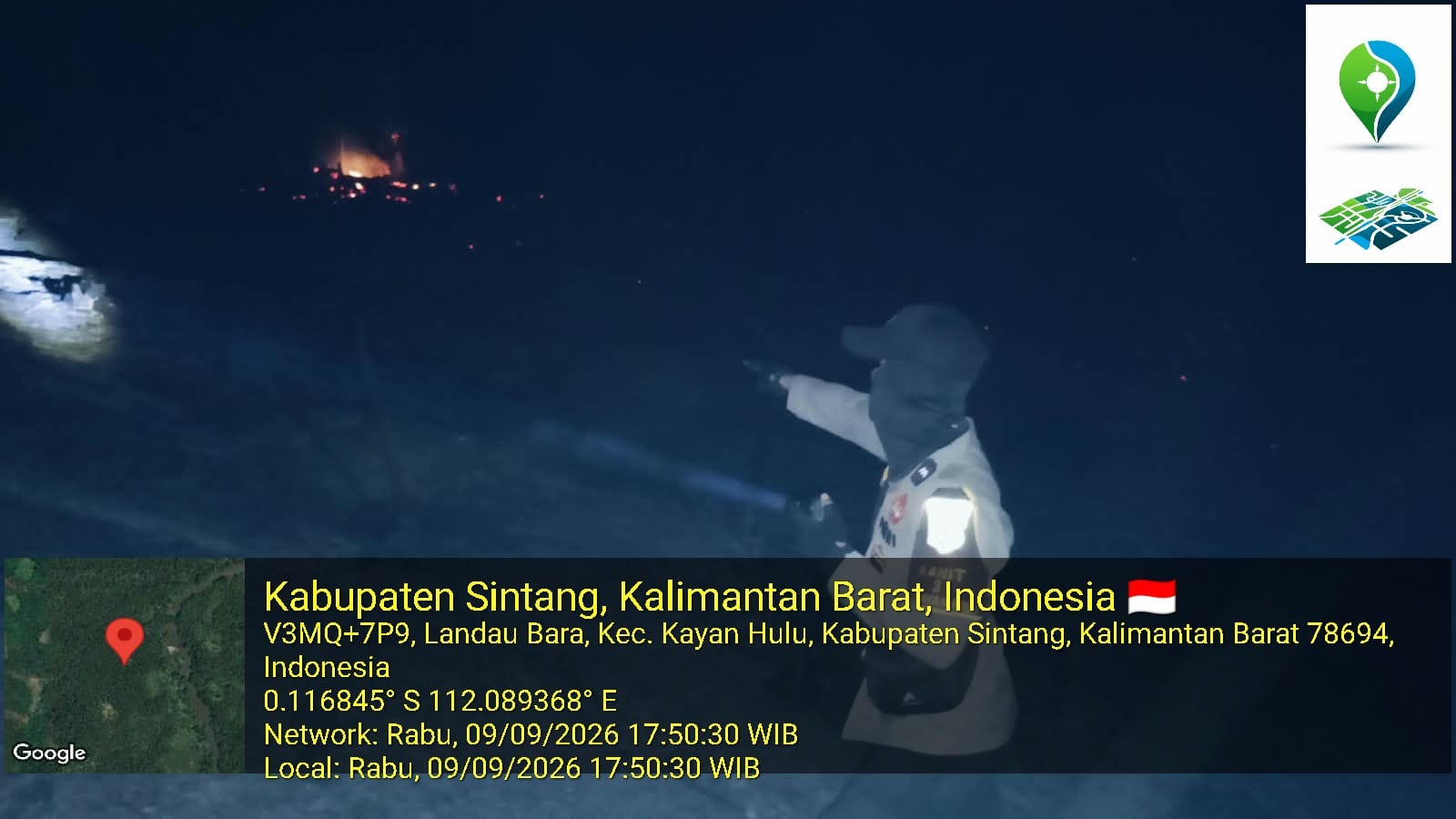 Polisi dan Warga Padamkan Karhutla di Bayan Kayan Hulu