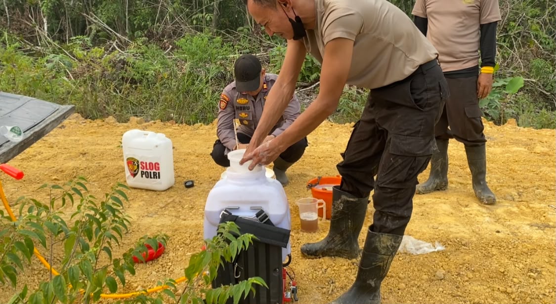 Karhutla Kembali Terjadi di Lahan Gambut Rawa Mambok, Sintang