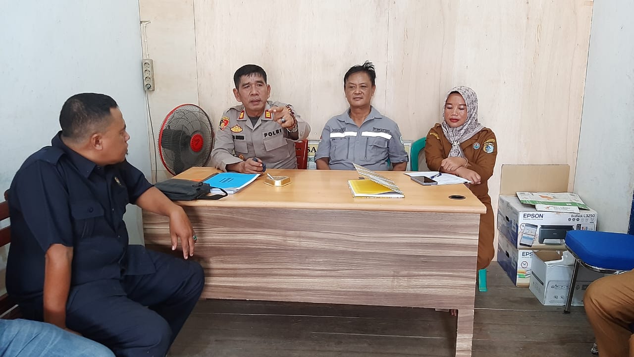 Polsek Dedai Gandeng Perusahaan Edukasi Warga di Dua Desa
