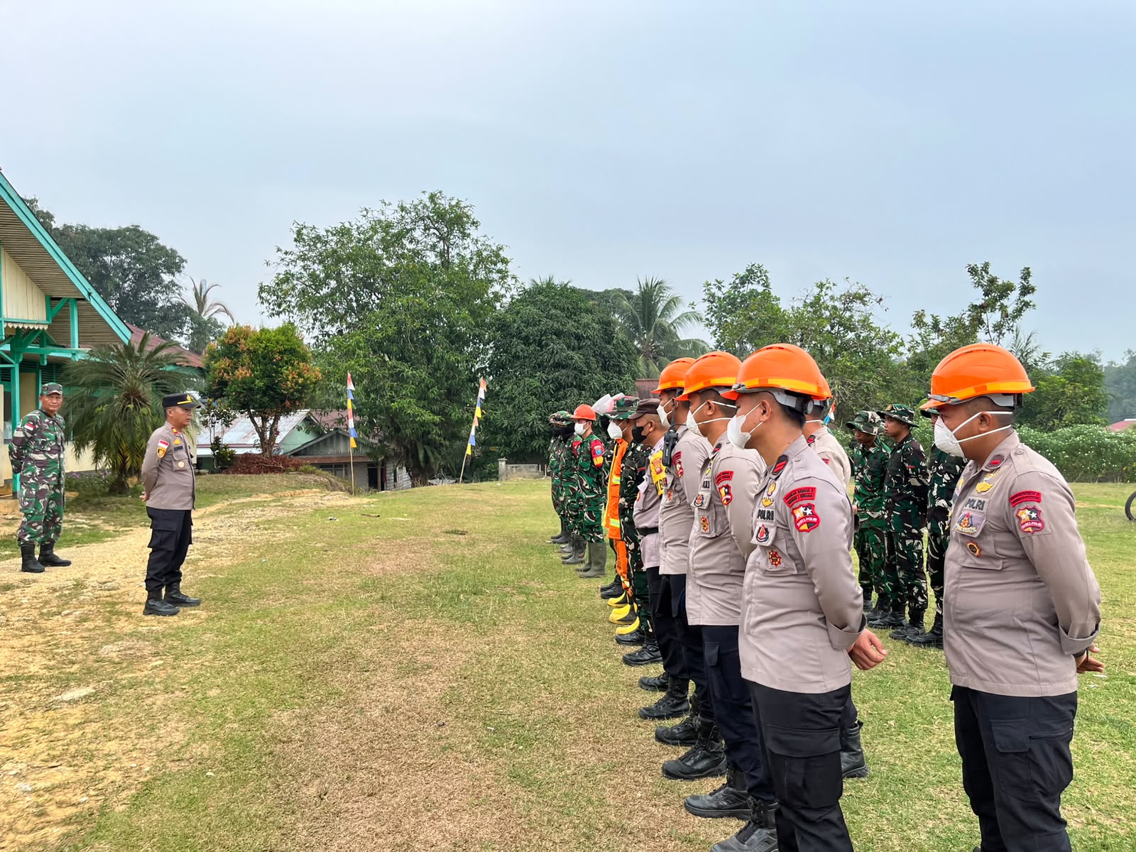 Tim Gabungan Padamkan Karhutla di Empat Titik Wilayah Ketungau Tengah