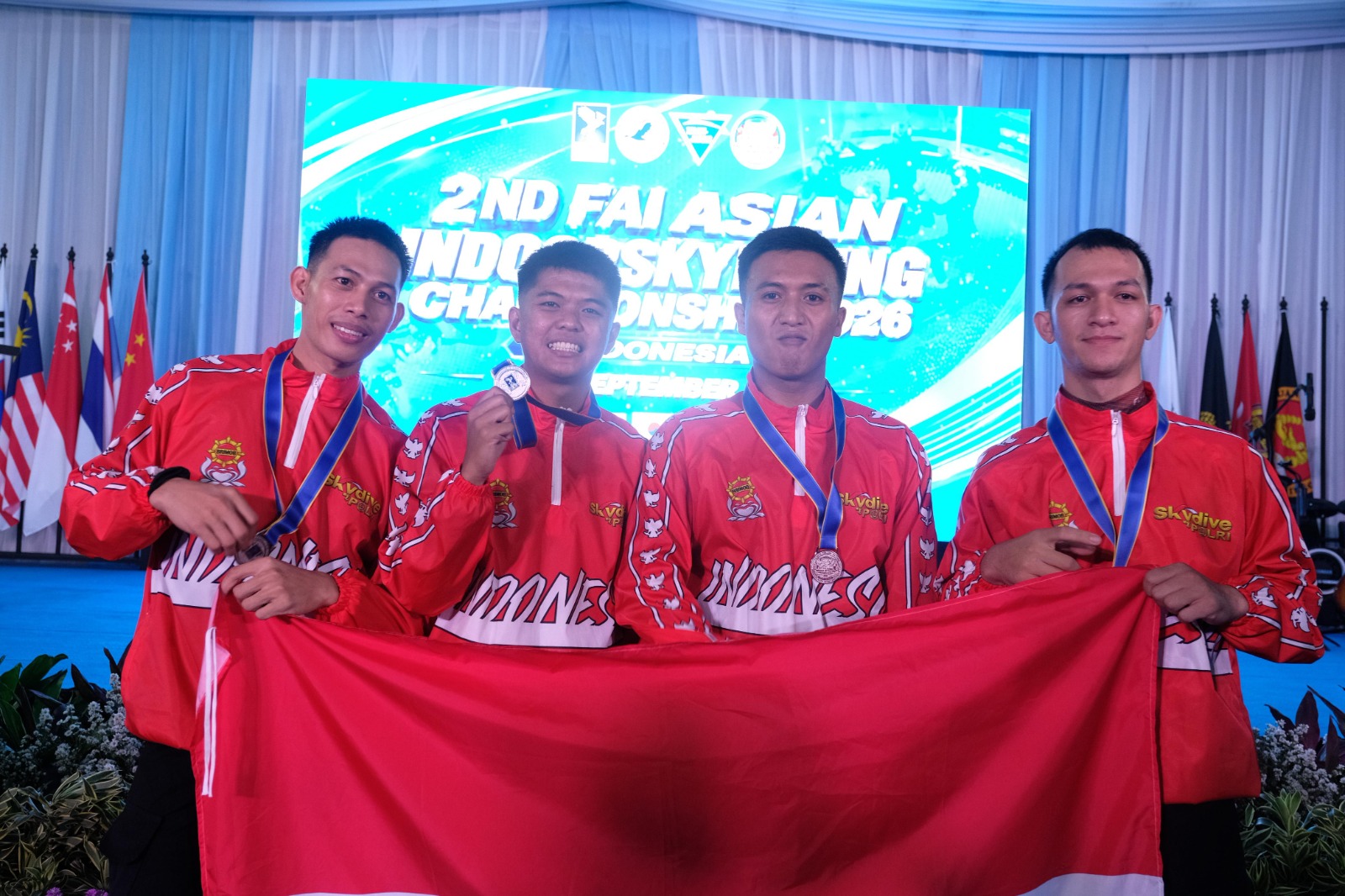 Polri Sukses Gelar Dua Kejuaraan Indoor Skydiving Internasional di Wind Tunnel Brimob