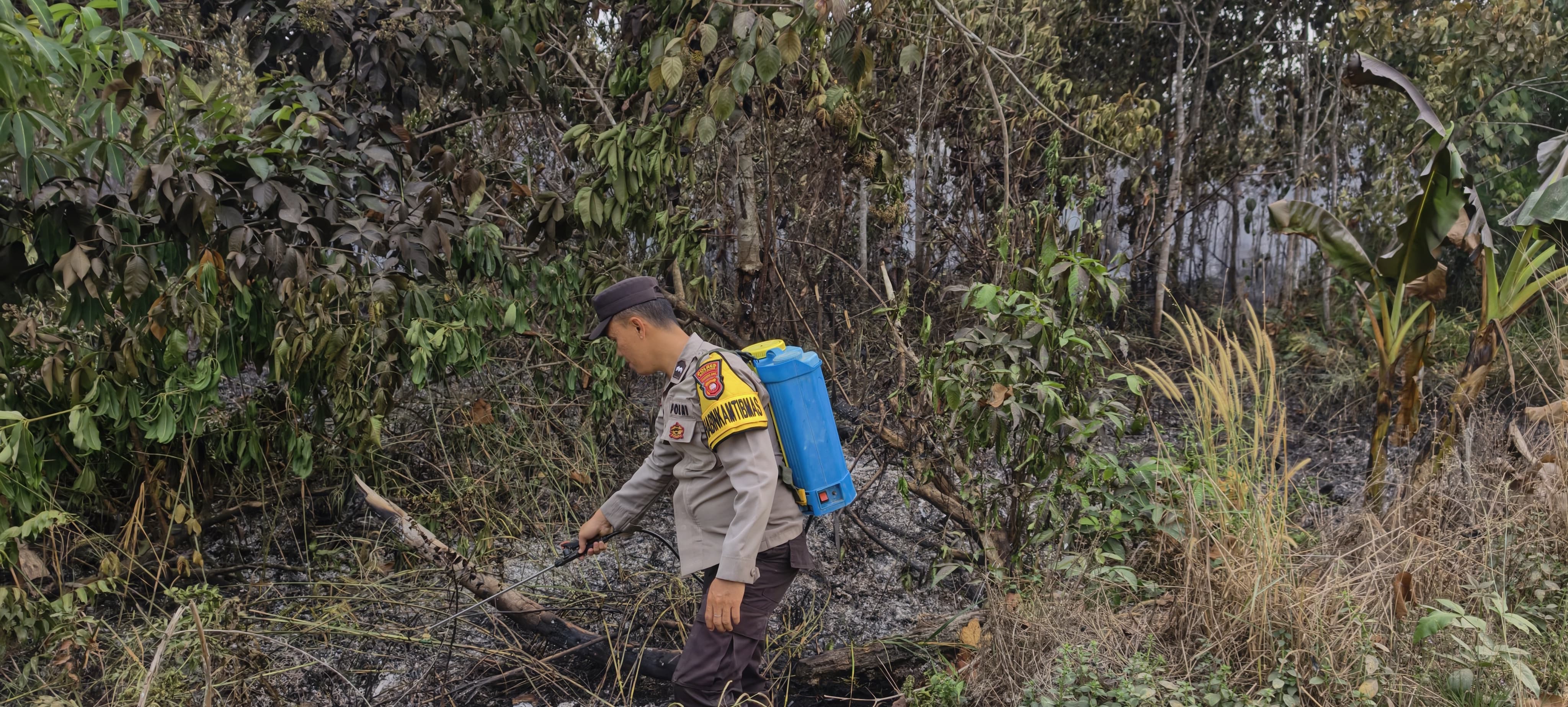 Polsek Sungai Tebelian Verifikasi Hotspot di Desa Sarai