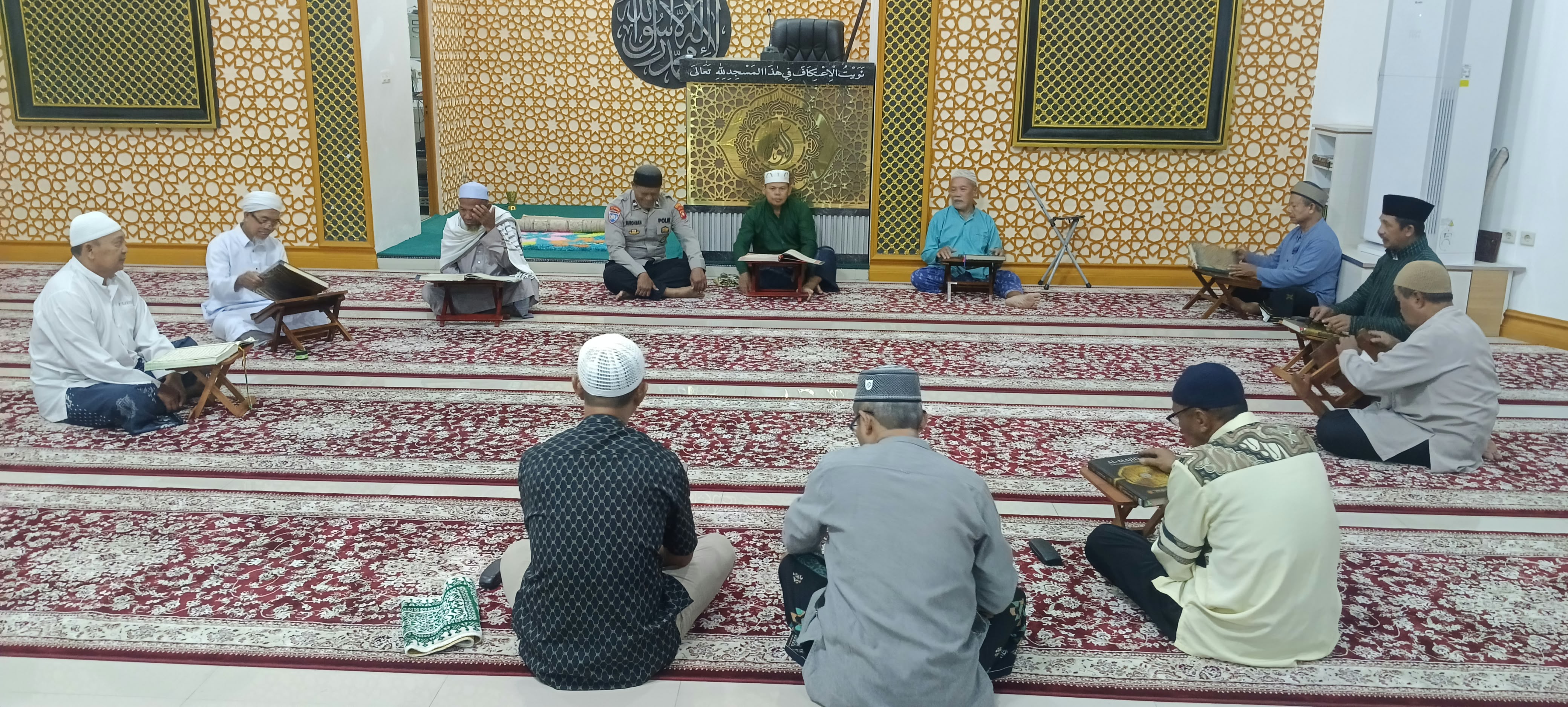 Polres Sintang Ajak Masyarakat Jaga Keamanan dan Ketertiban Lingkungan