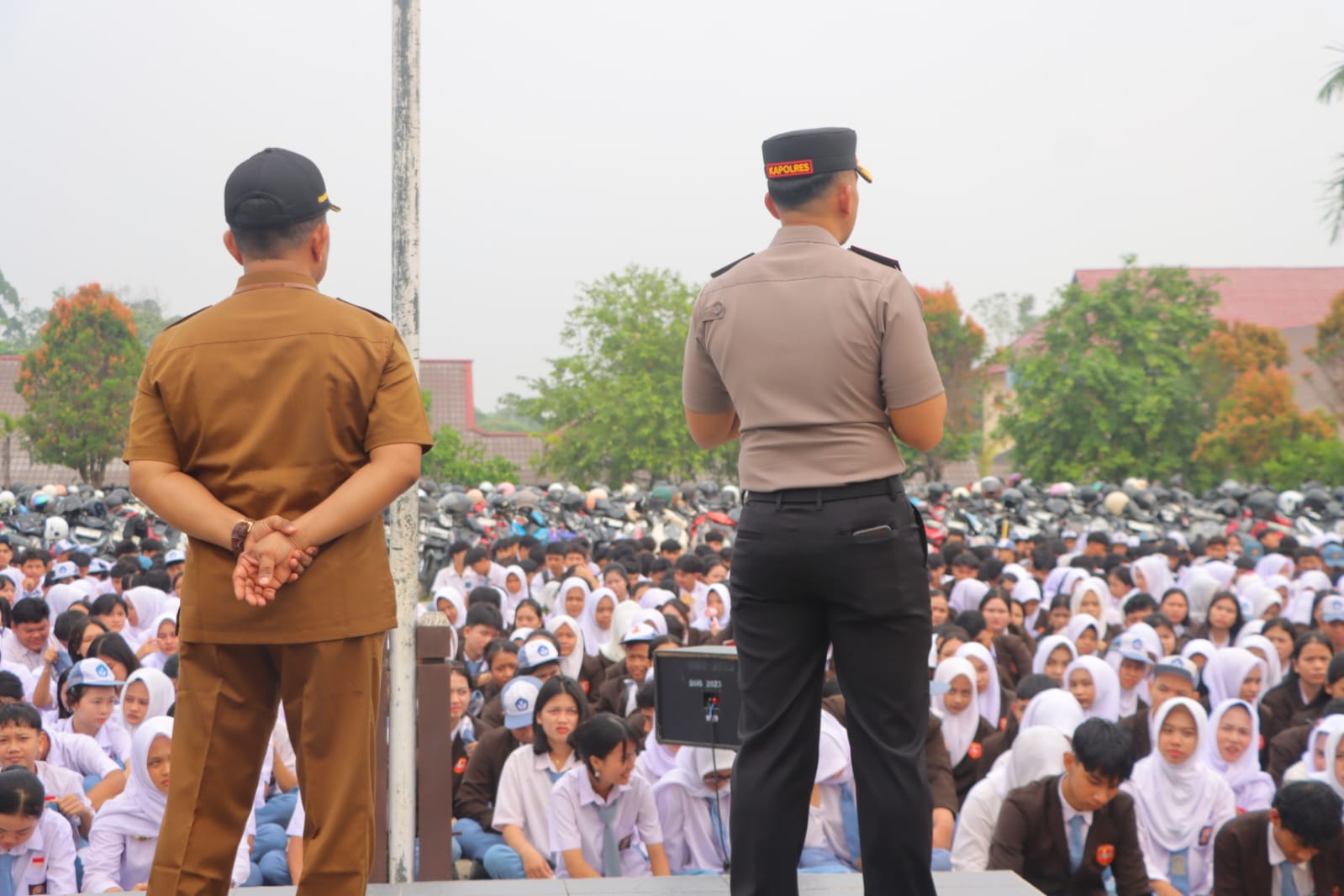 Kapolres Sintang Ajak Pelajar Bijak Bermedia Sosial, Tolak Narkoba, dan Tertib Berlalu Lintas